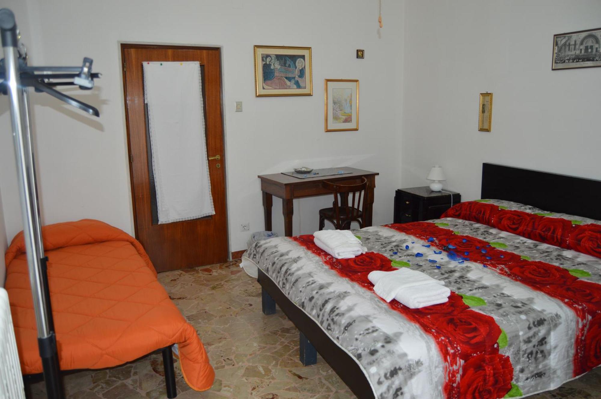 Ccc Matera Short Term Rooms Ccc Exteriör bild